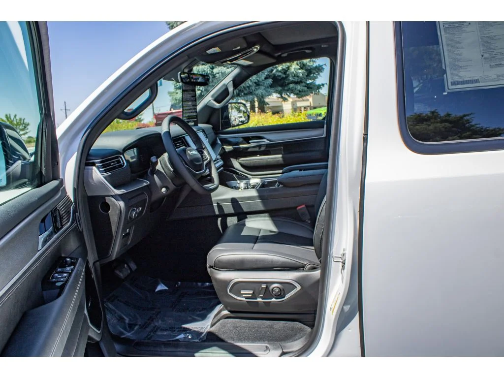 New 2026 Bright White Clearcoat Jeep Limited Altitude image 37