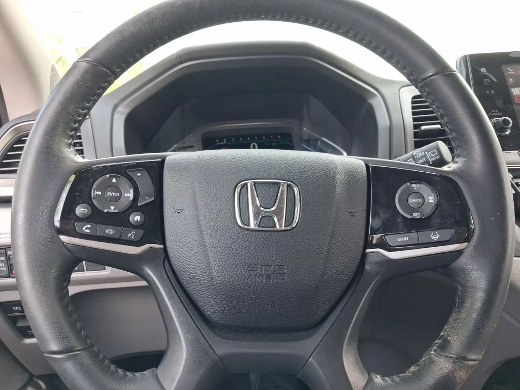 Used 2020 Gray Honda EX-L image 30