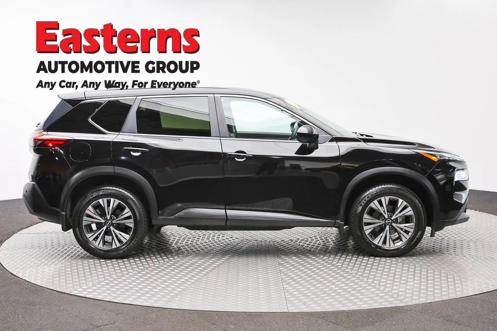 Used 2023 Black Nissan SV image 4