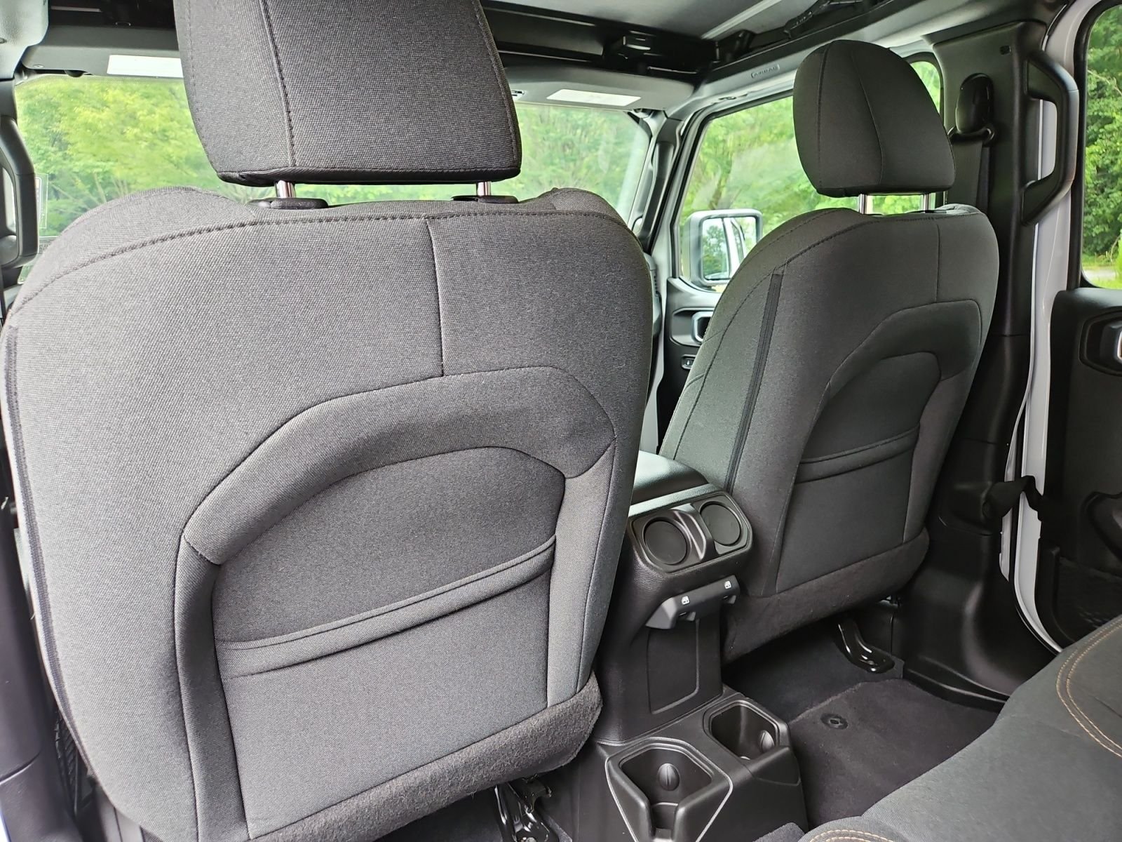 Used 2024 White Jeep Sport S image 20