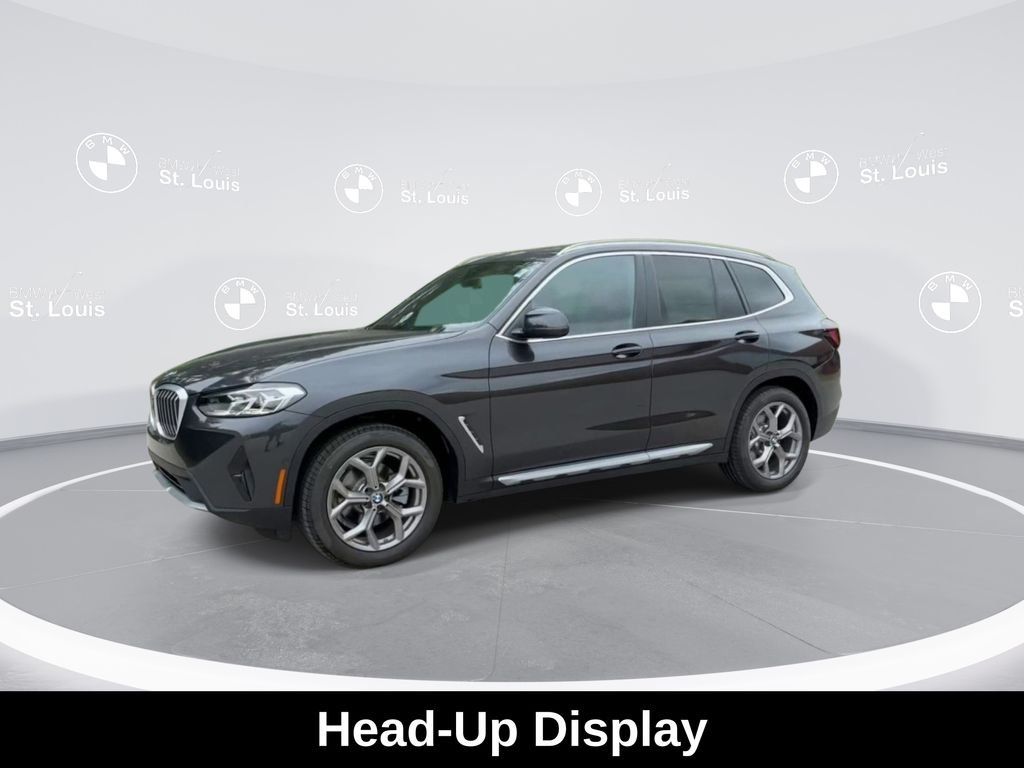 Used 2024 Gray BMW xDrive30i image 11