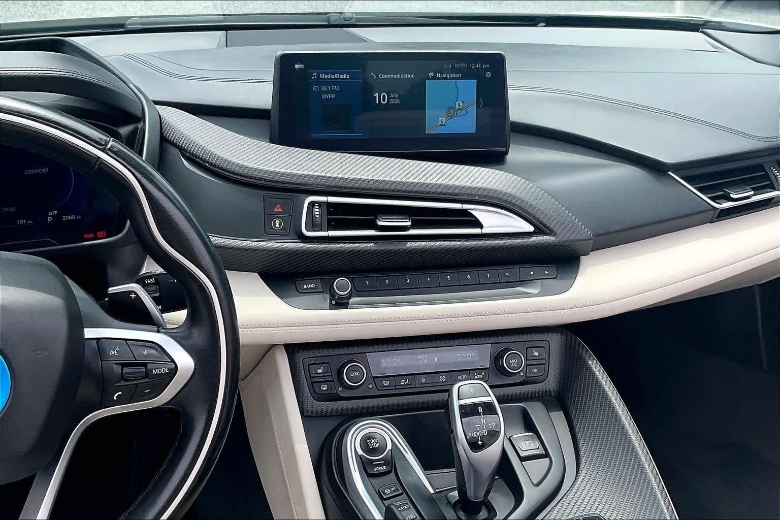 Used 2019 Crystal White Pearl Metallic w/Frozen Gray Accent BMW  image 6
