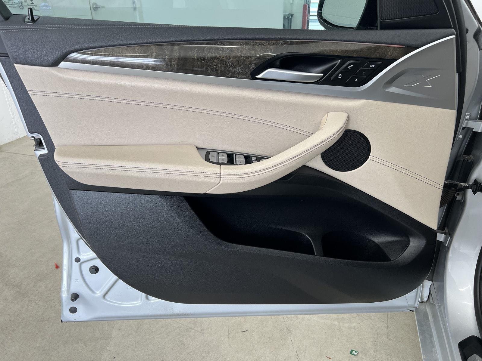 2020 BMW X3 40i - Photo 11