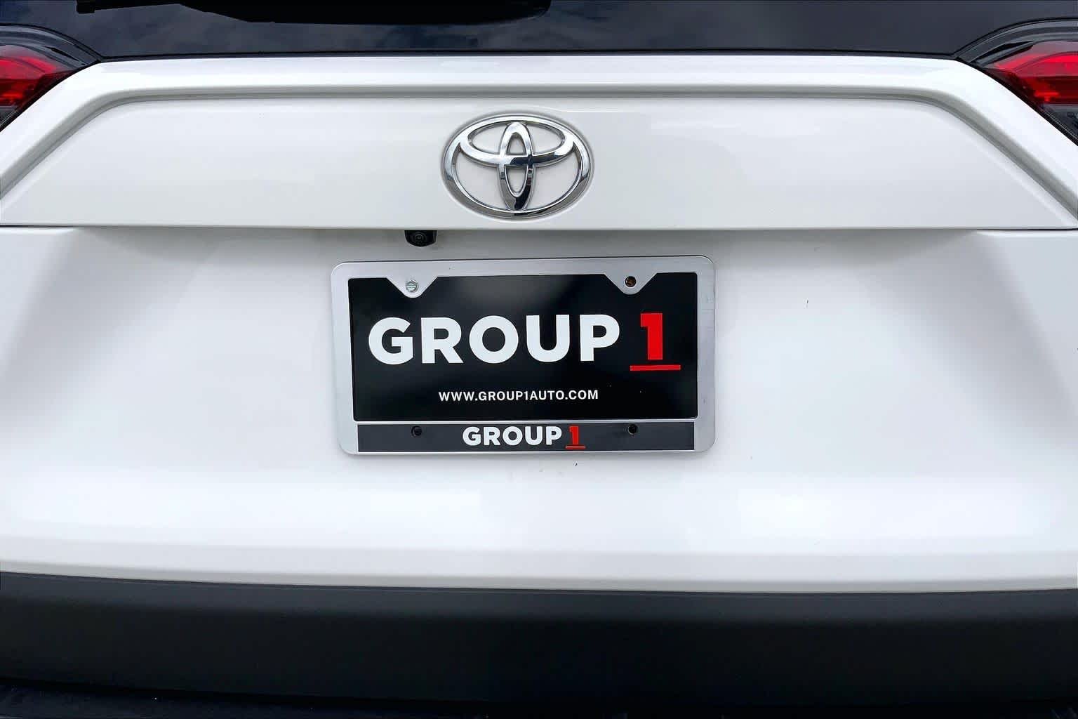 Used 2024 Ice Cap Toyota XLE image 10