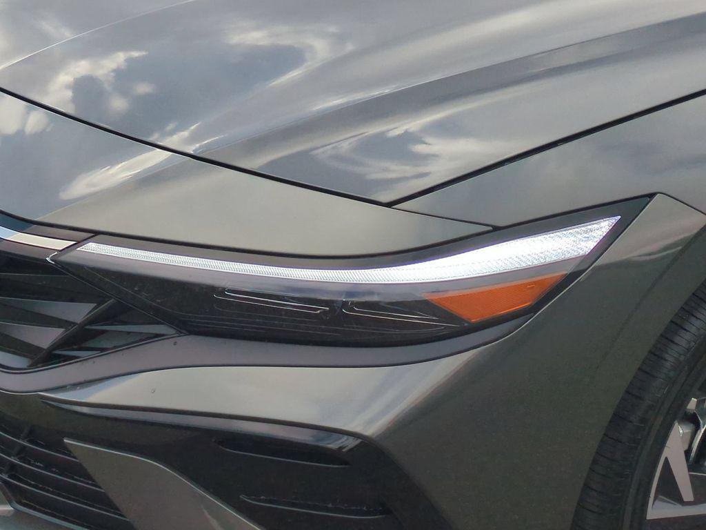 New 2026 Gray Hyundai Limited image 10