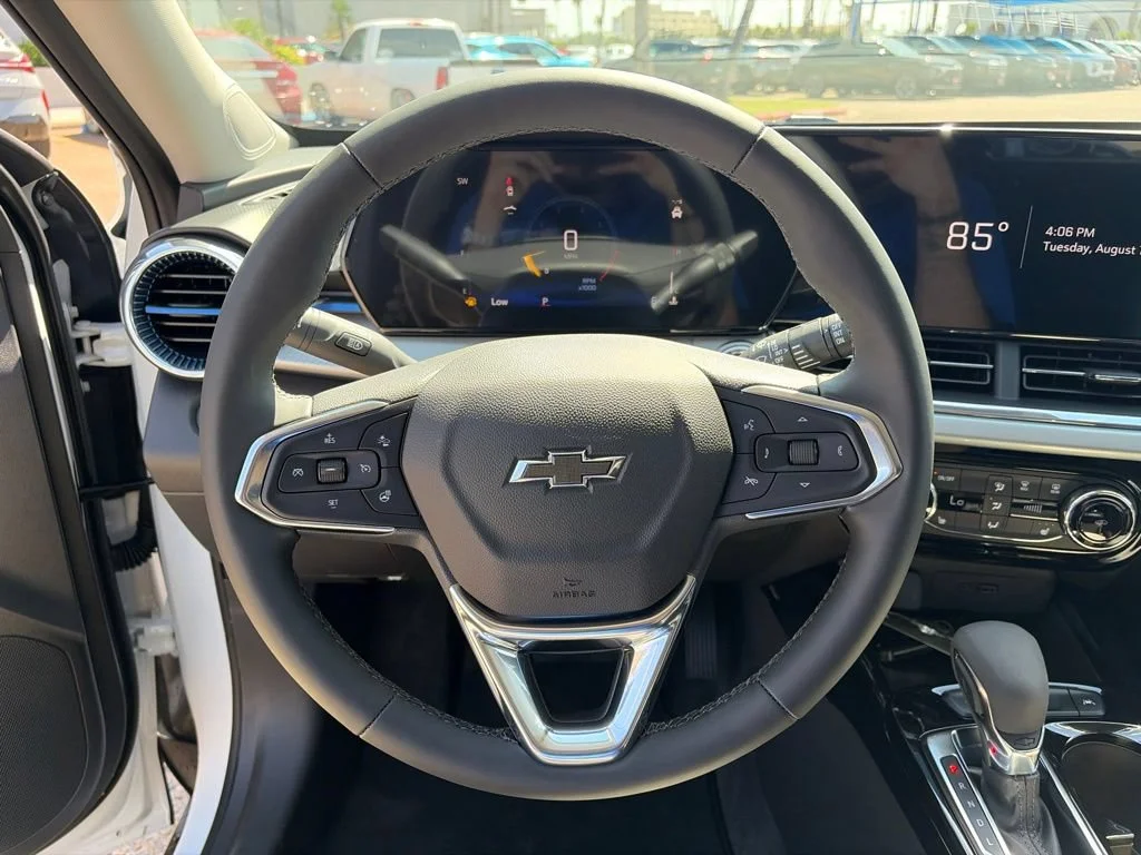 2026 Chevrolet Trax LT - Photo 8