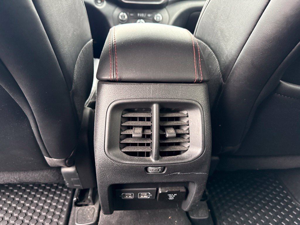 Used 2022 Black Jeep Trailhawk image 19