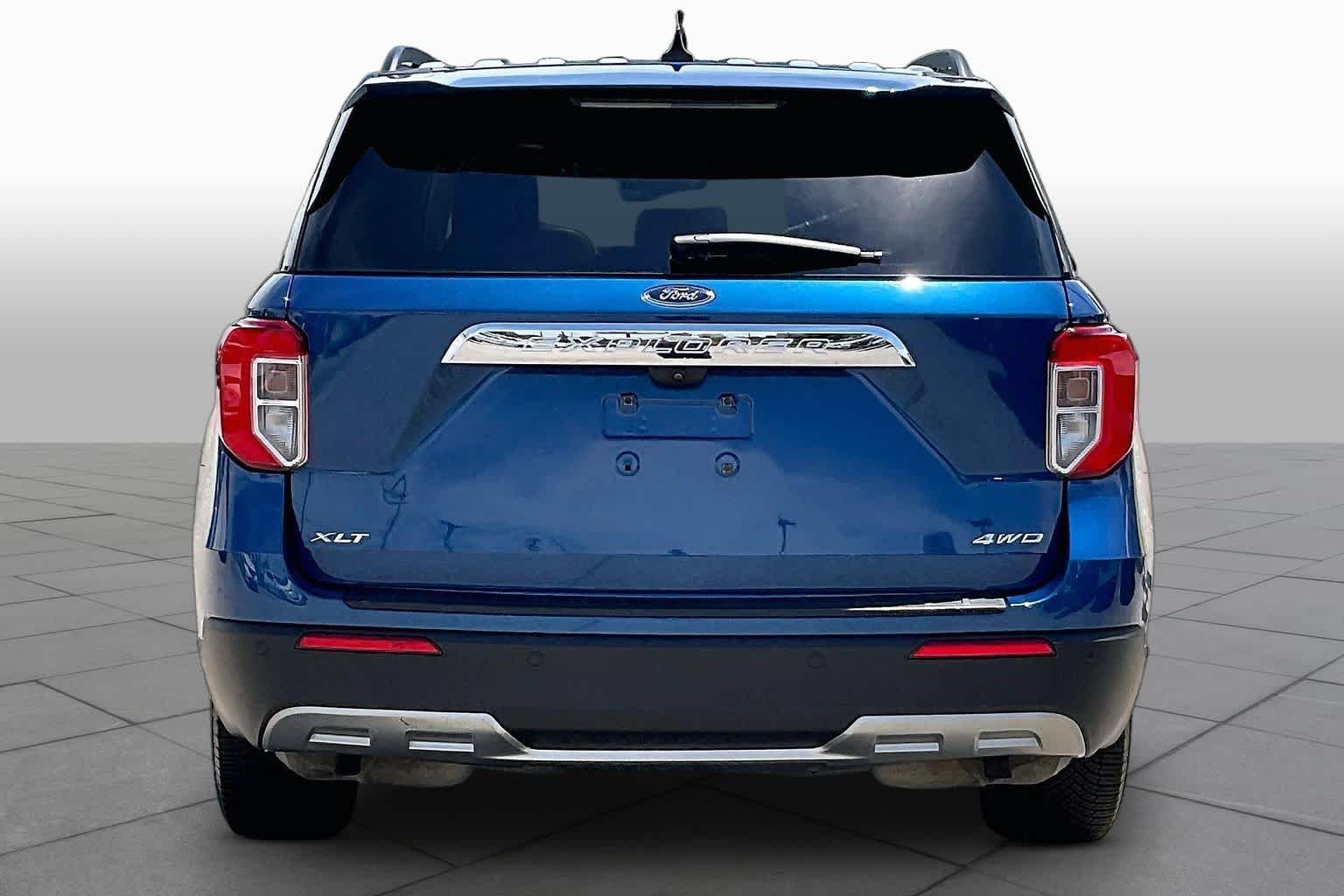 Used 2021 Atlas Blue Metallic Ford XLT image 5