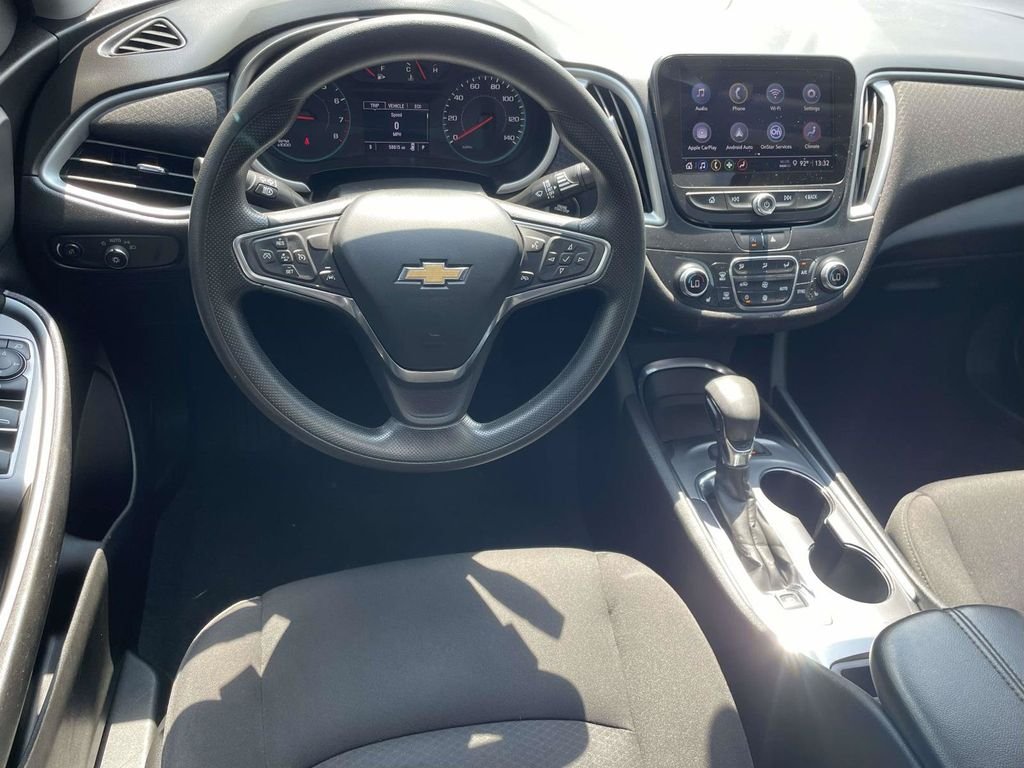 Used 2024 White Chevrolet LT image 10