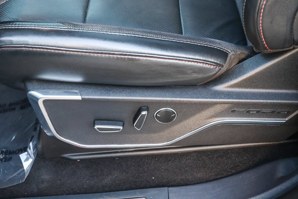 Used 2024 Gray Metallic Ford Raptor image 25