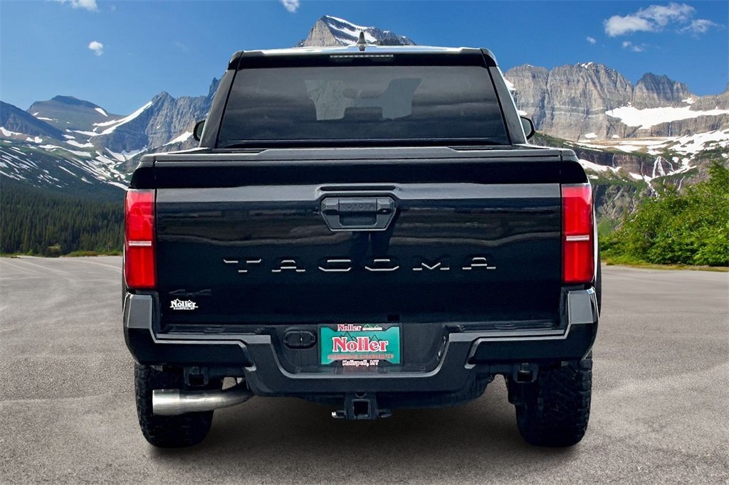 2024 Toyota Tacoma TRD Off-Road photo 4