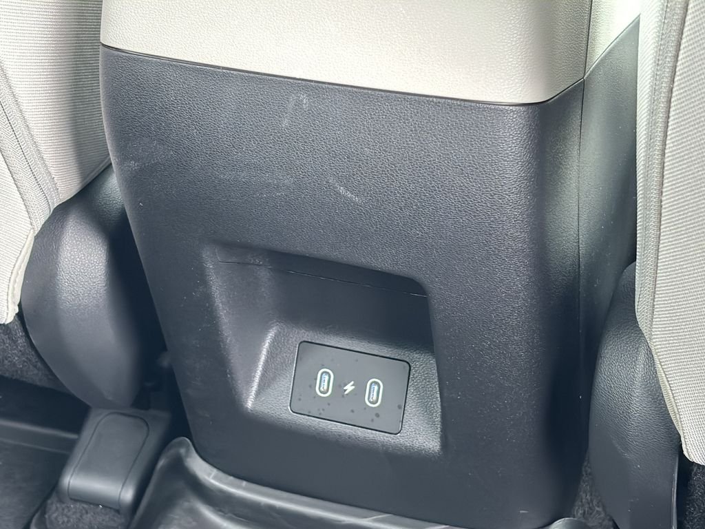 2025 Hyundai Tucson SE - Photo 38