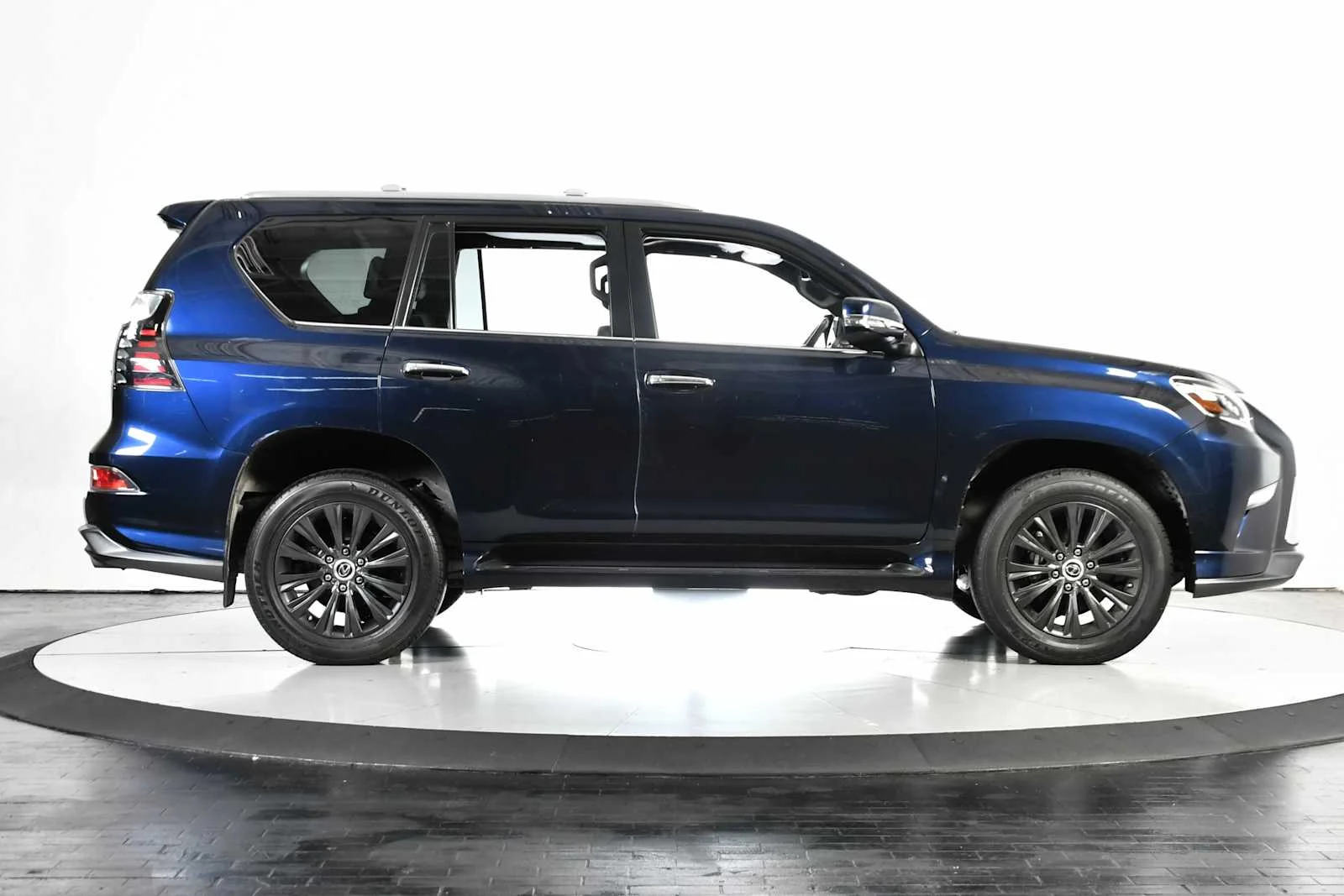 Certified Used 2023 NIGHTFALL MICA Lexus Premium image 8