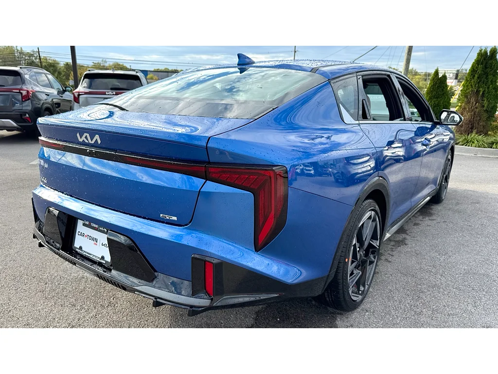 New 2026 Blu Kia GT-Line image 4