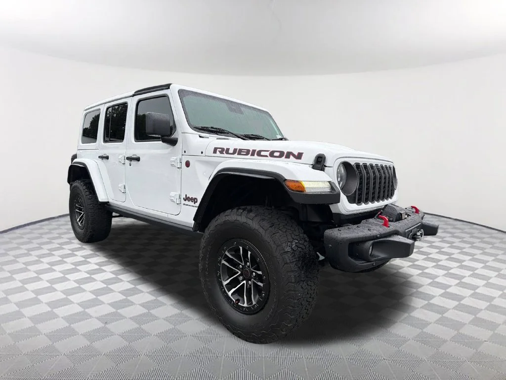 Used 2024 White Jeep Rubicon X image 3