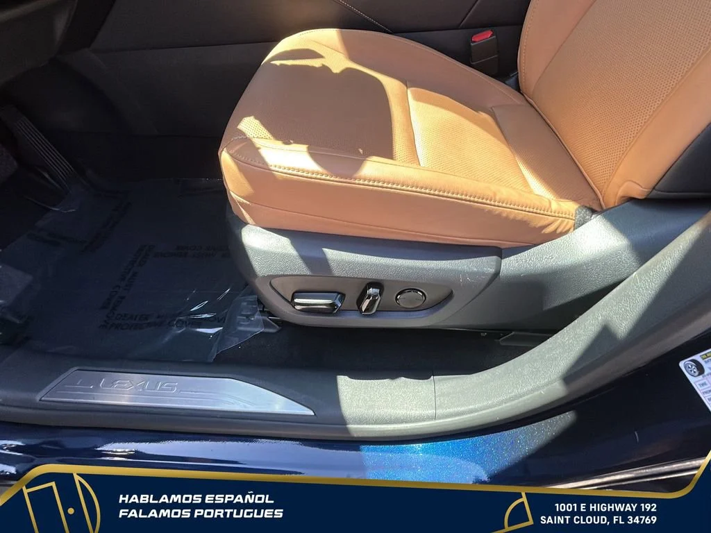 Used 2025 Blue Lexus Premium image 13