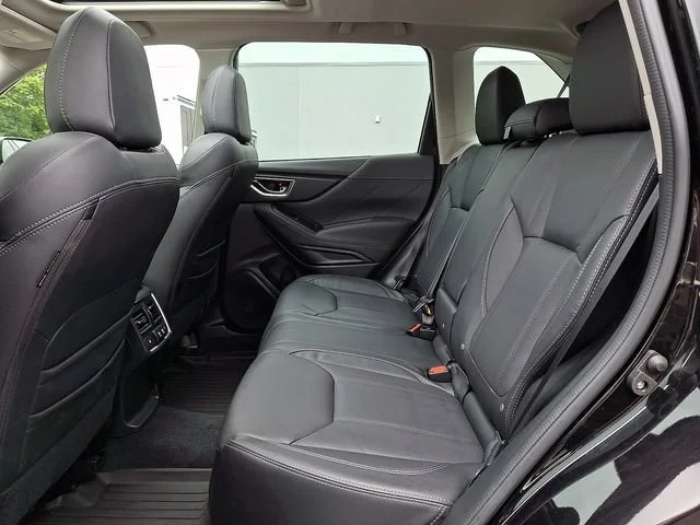 Used 2023 Black Subaru Touring image 11