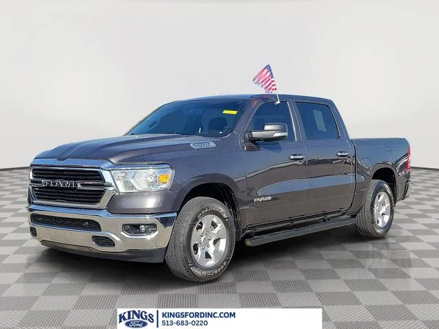 2019 RAM 1500 Big Horn/Lone Star 4x4 Crew Cab 5'7's photo