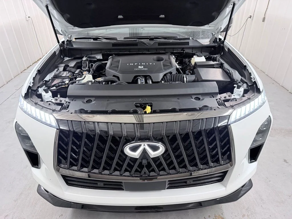 New 2027 RADIANT WHITE INFINITI Sport 4WD image 57