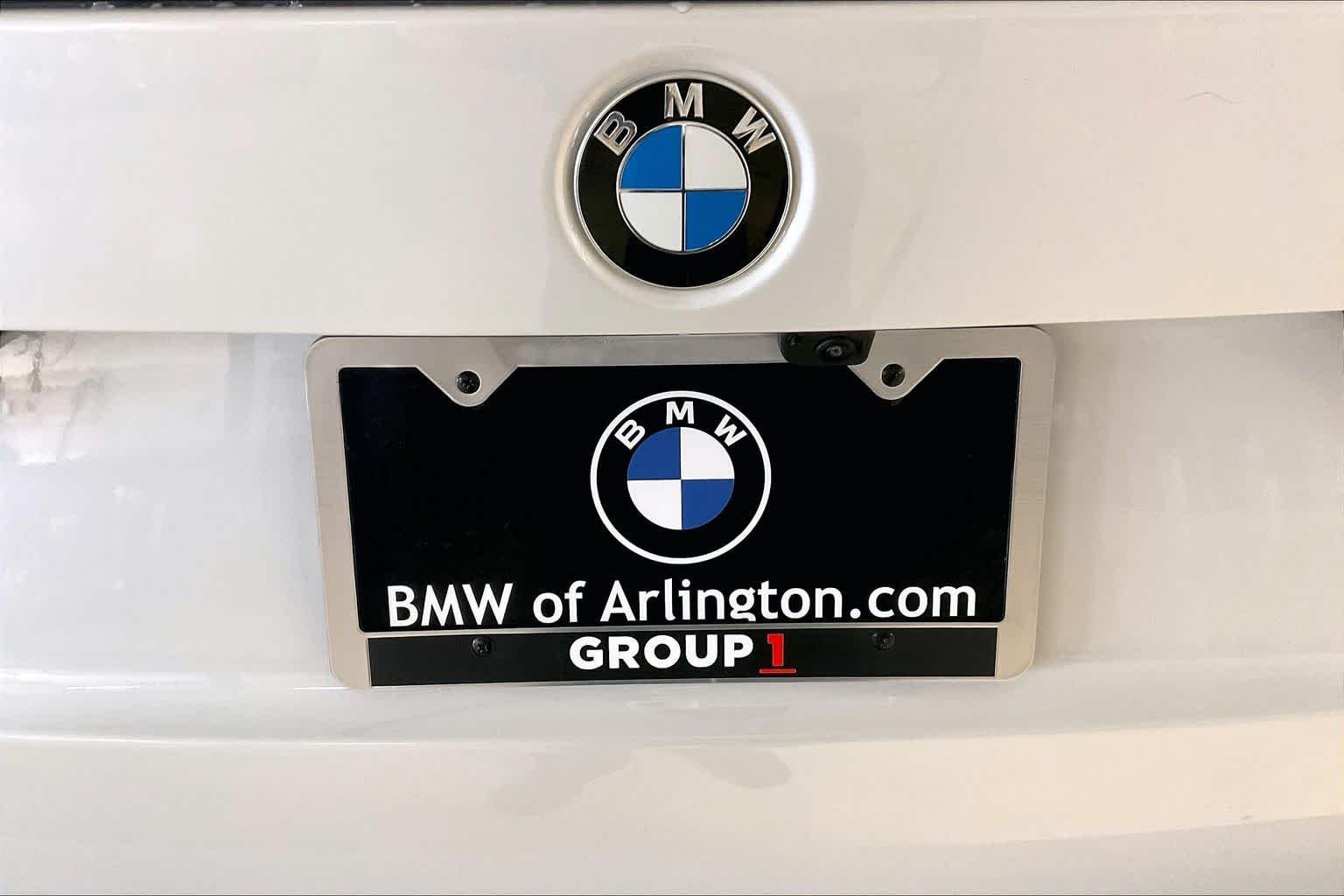 New 2026 Mineral White Metallic BMW xDrive28i image 15
