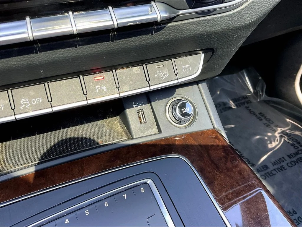 Used 2019 Moonlight Blue Audi 2.0T Premium Plus image 16