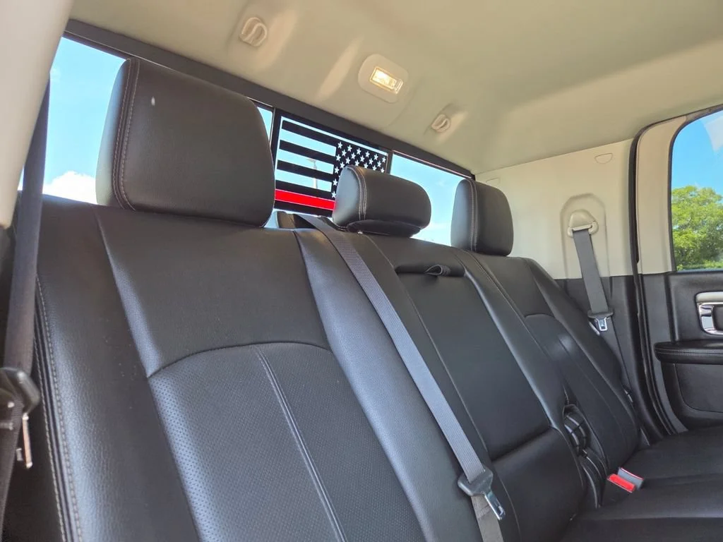 Used 2018 Brilliant Black Crystal Pearlcoat Ram Laramie image 19