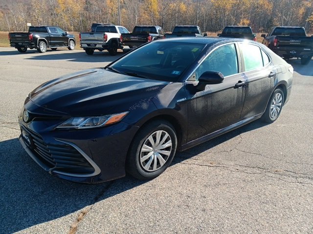 2021 Toyota Camry Hybrid LE photo 3
