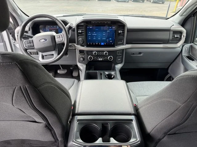 Certified Used 2024 Oxford White Ford XLT image 15