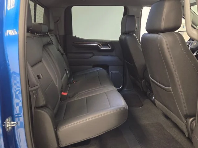 Used 2022 Blue Chevrolet LT image 16