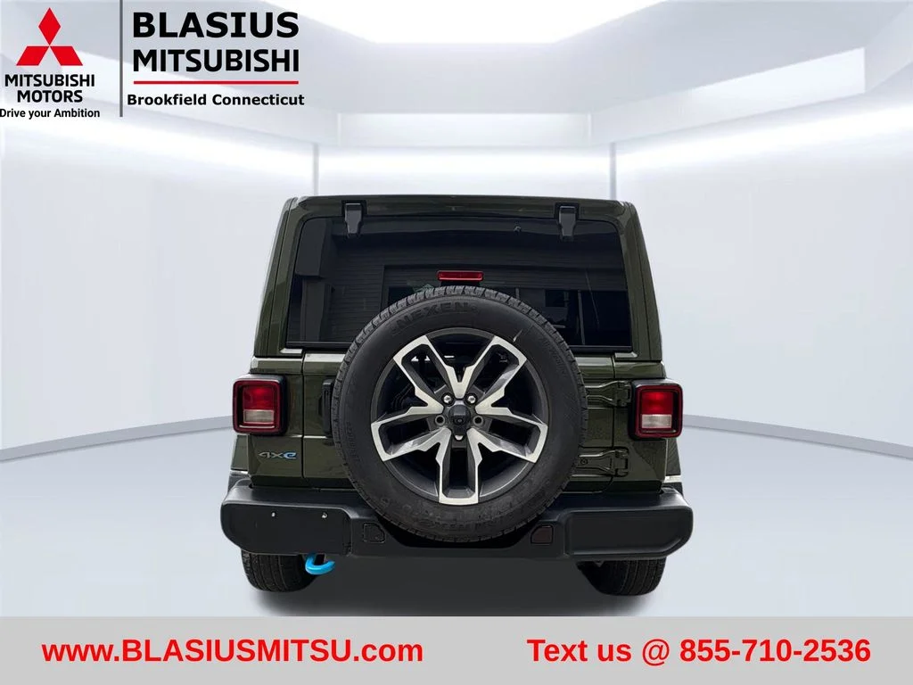 Used 2024 Green Jeep Sport S 4xe image 10