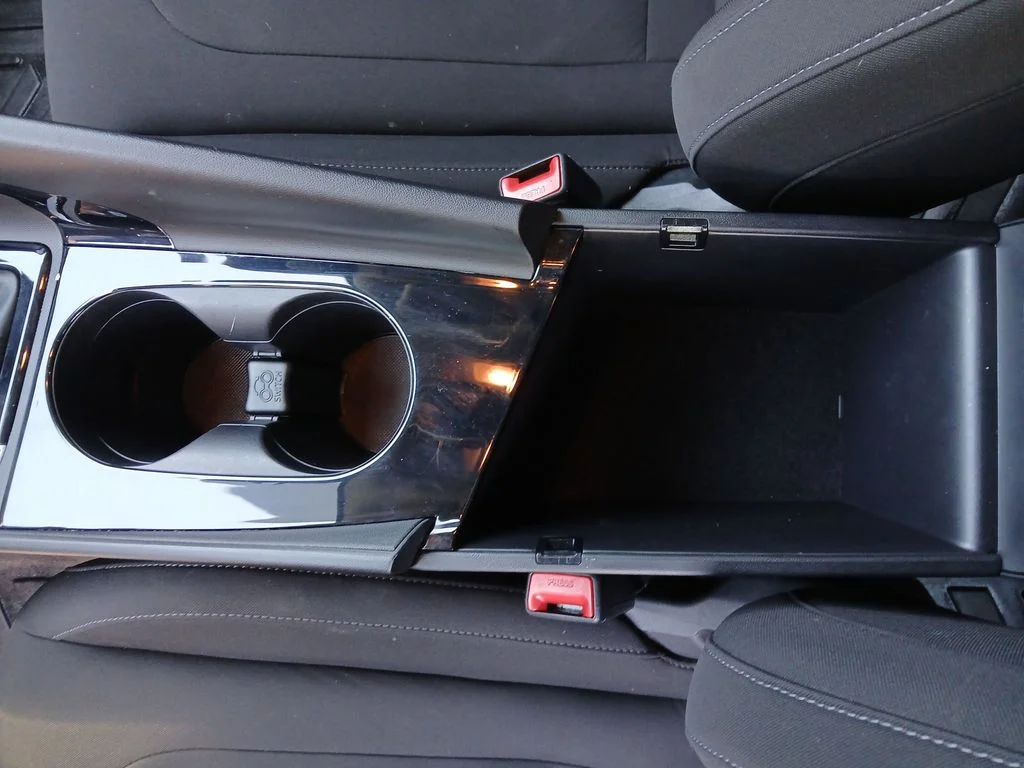 Used 2023 Black Hyundai SEL image 38