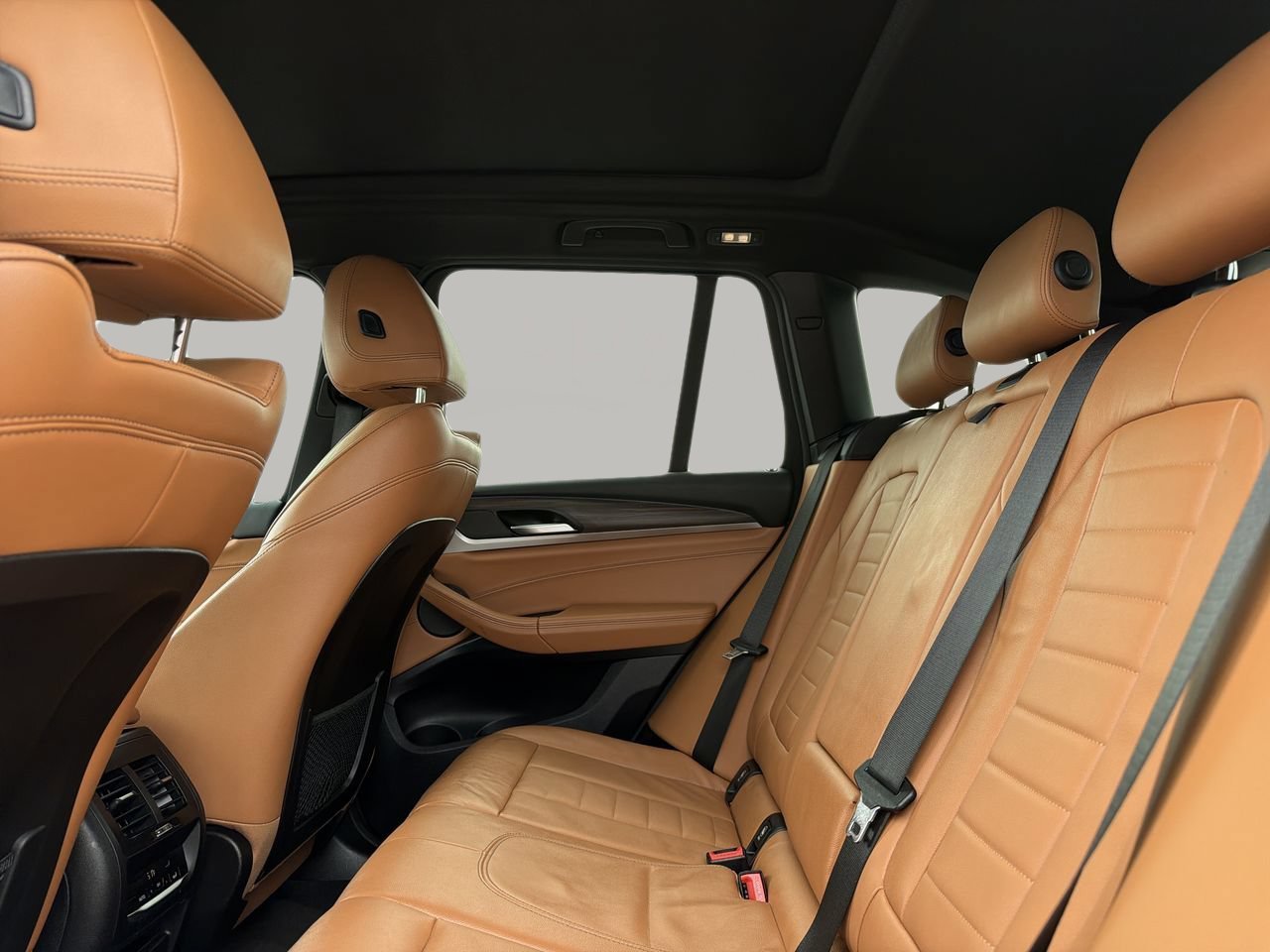 Used 2019 Phytonic Blue Metallic BMW xDrive30i image 18