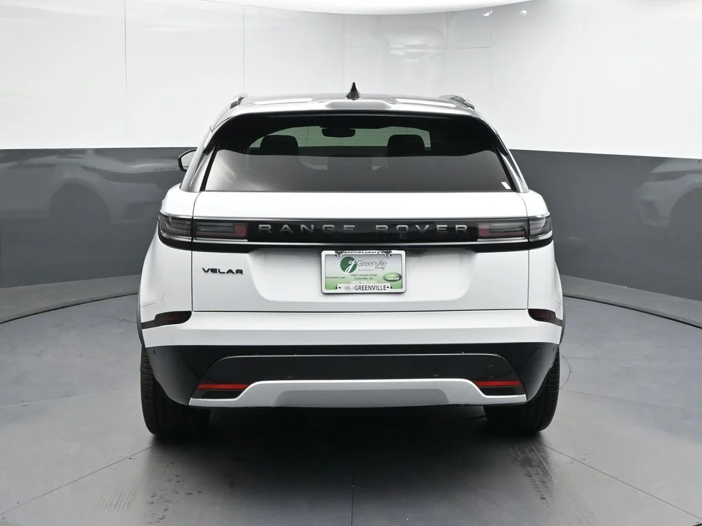 Certified Used 2026 White Land Rover Dynamic SE image 21