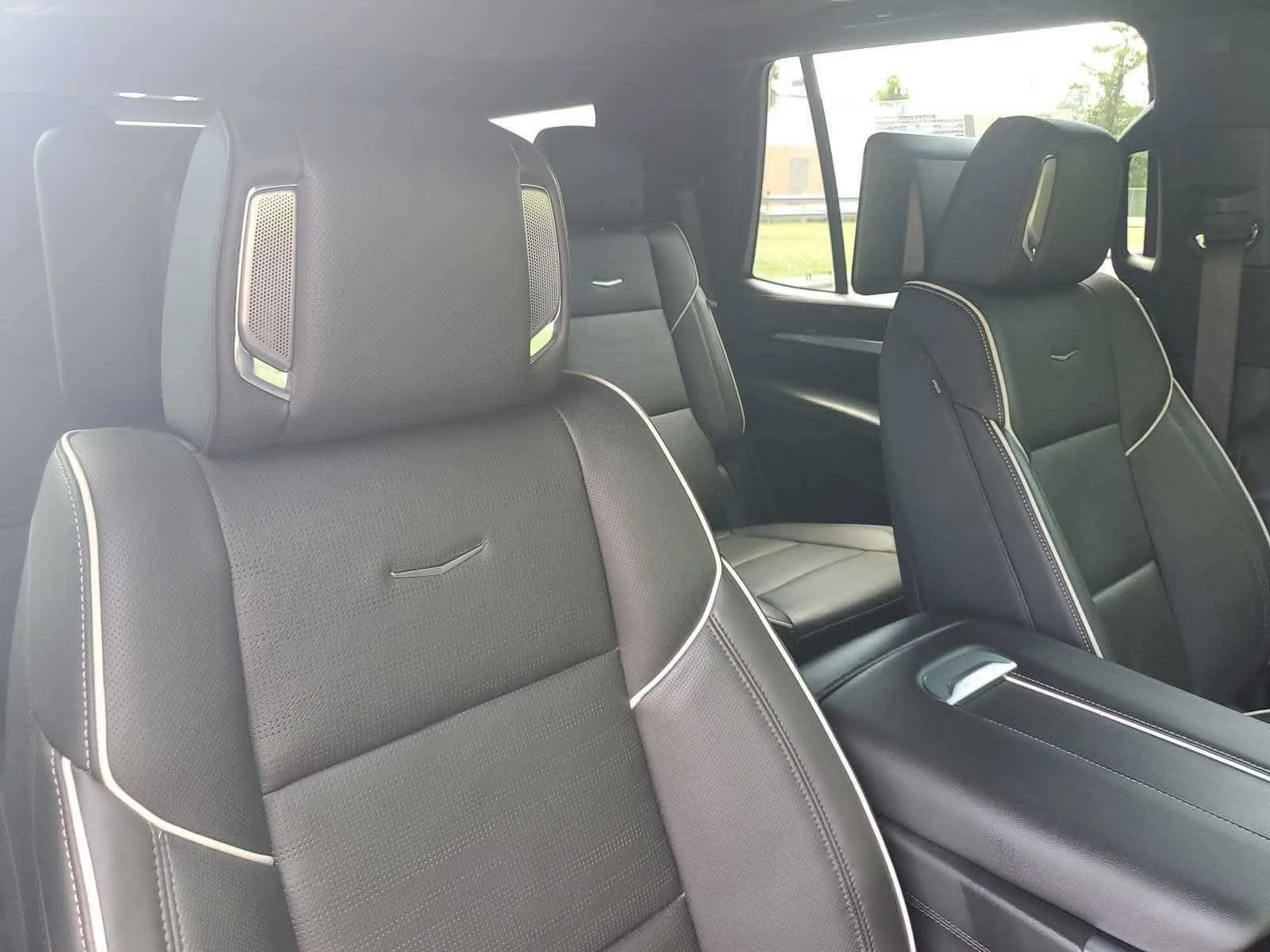 Used 2025 Deep Sea Metallic Cadillac Sport image 20
