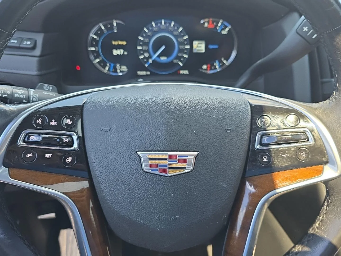 Used 2020 Satin Steel Metallic Cadillac Luxury image 15