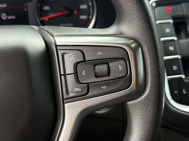 Used 2021 Summit White Chevrolet Commercial image 16