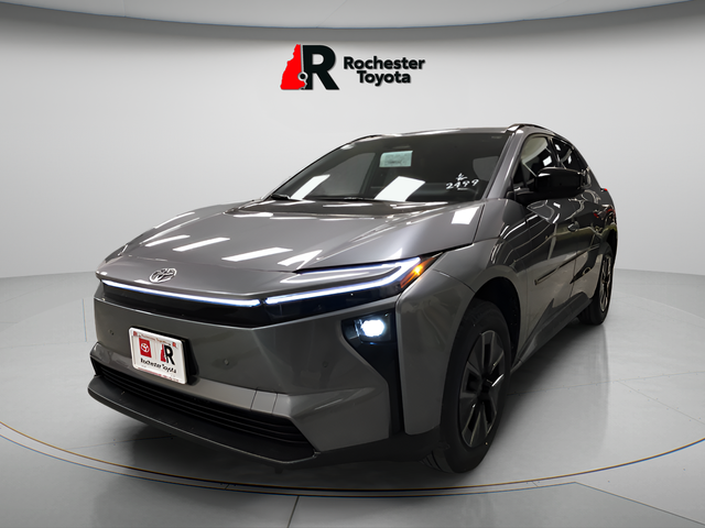 Certified Used 2026  Toyota XLE image 30