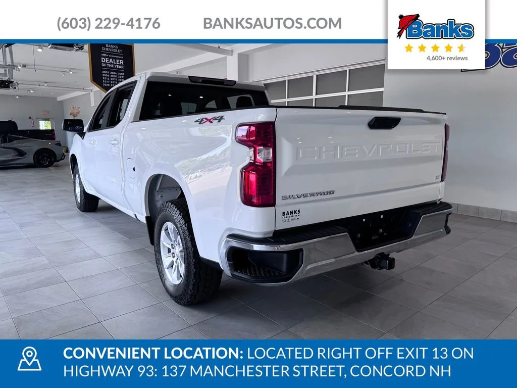 Certified Used 2025 Summit White Chevrolet LT image 6
