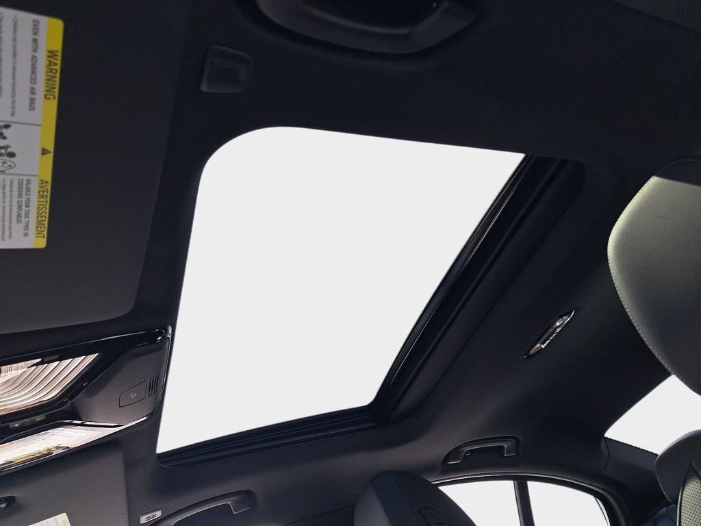 New 2026 Alpine White BMW 330i image 16
