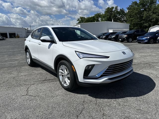 New 2026 Summit White Buick Preferred image 11