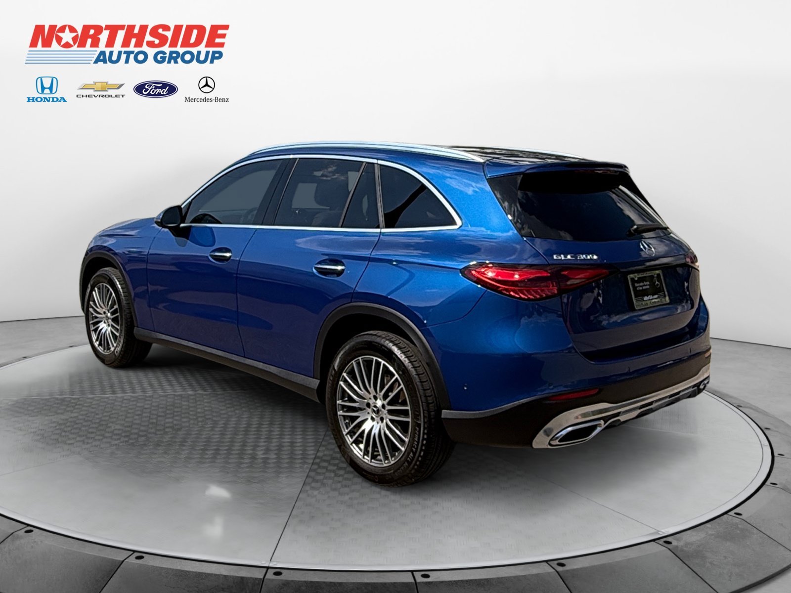 New 2026 Starling Blue Metallic Mercedes-Benz GLC 300 image 30