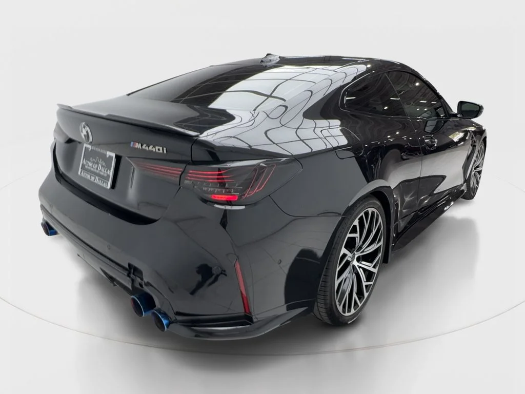 Used 2022 Black BMW M440i xDrive image 10