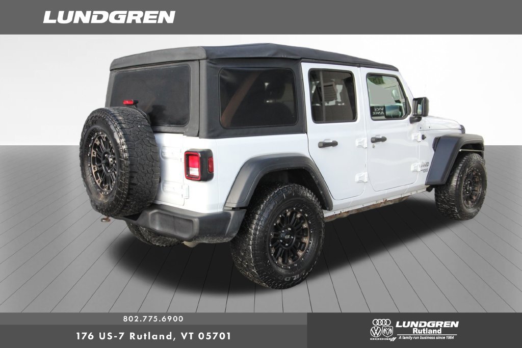 Used 2018 White Jeep Unlimited Sport S image 3