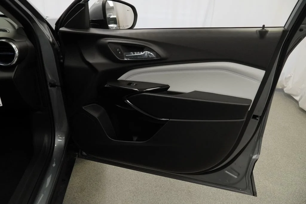 New 2026 Sterling Gray Metallic Chevrolet LT image 26