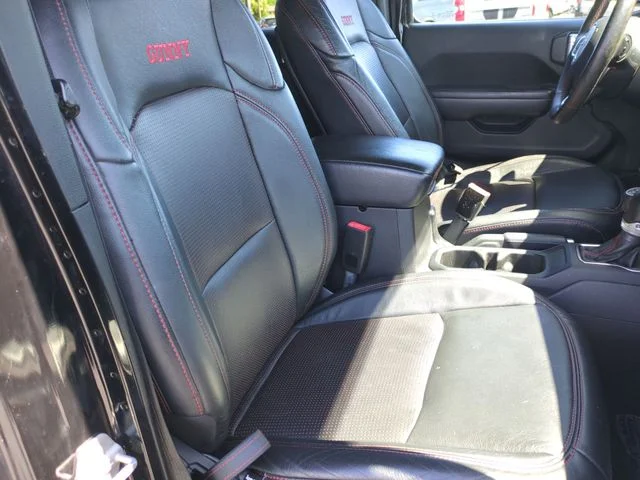 Used 2018 Black Jeep Unlimited Rubicon image 24