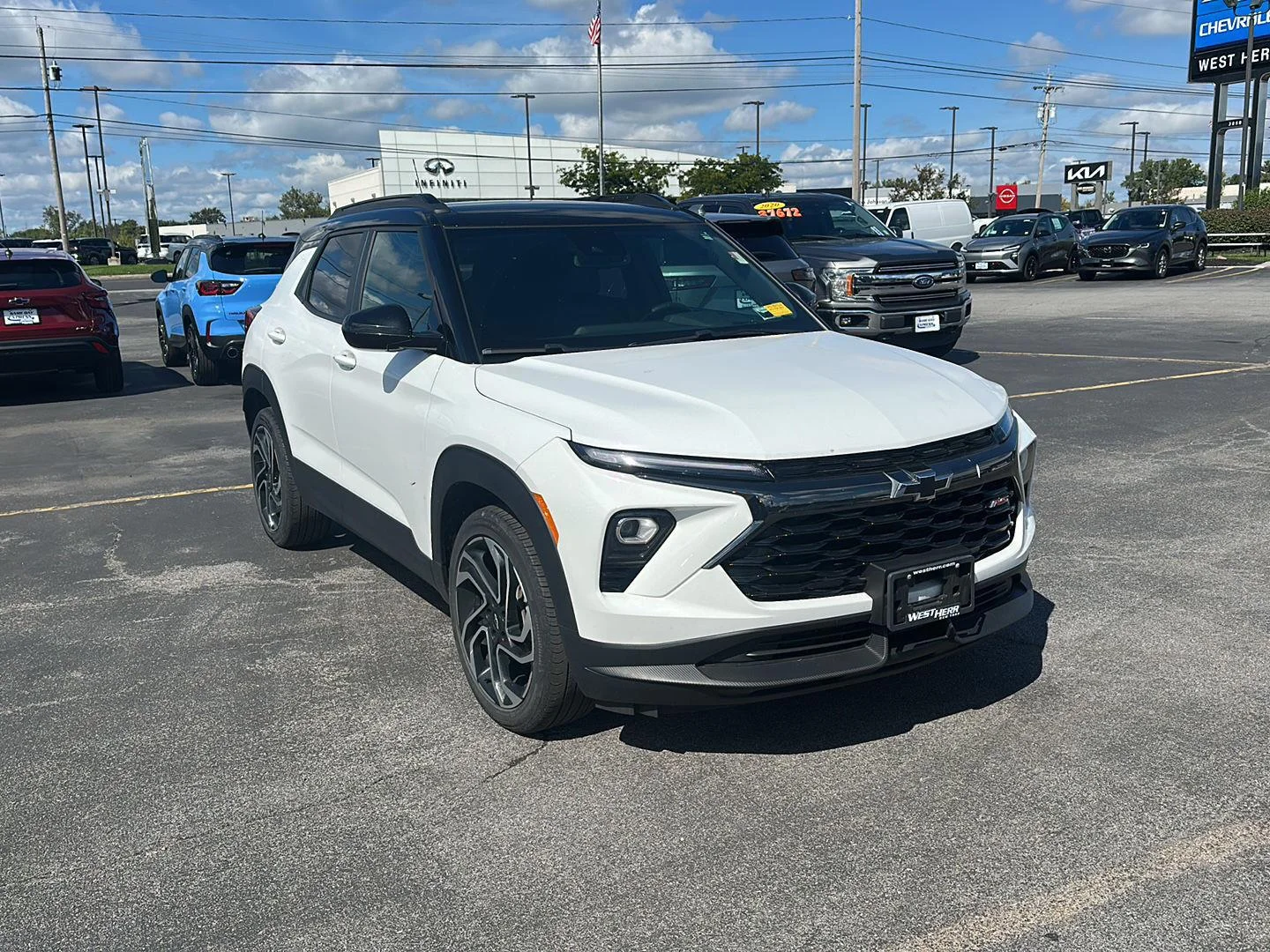Used 2024 Summit White Chevrolet RS image 8