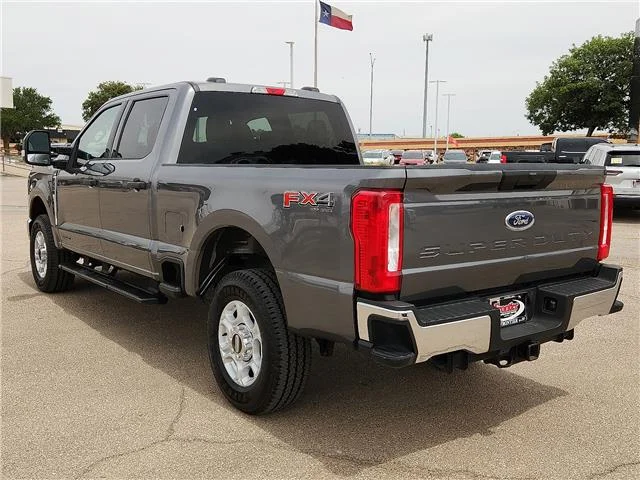 Used 2025 Gray Ford  image 3