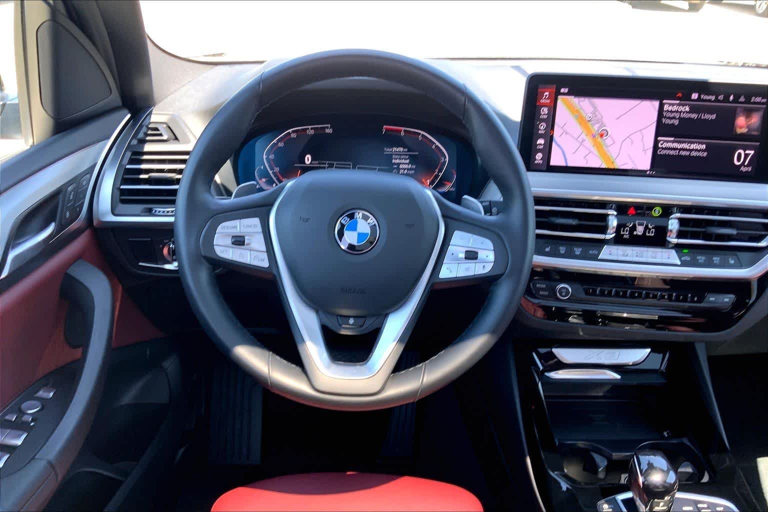 Used 2024 Dark Graphite Metallic BMW sDrive30i image 10
