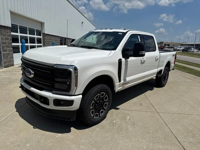 New 2026 Star White Metallic Tri-Coat Ford F-350® Platinum® image 11