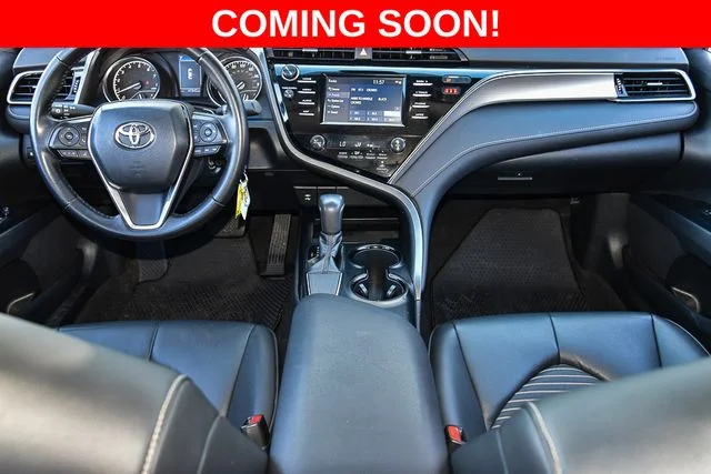 Used 2022 Silver Toyota SE image 29